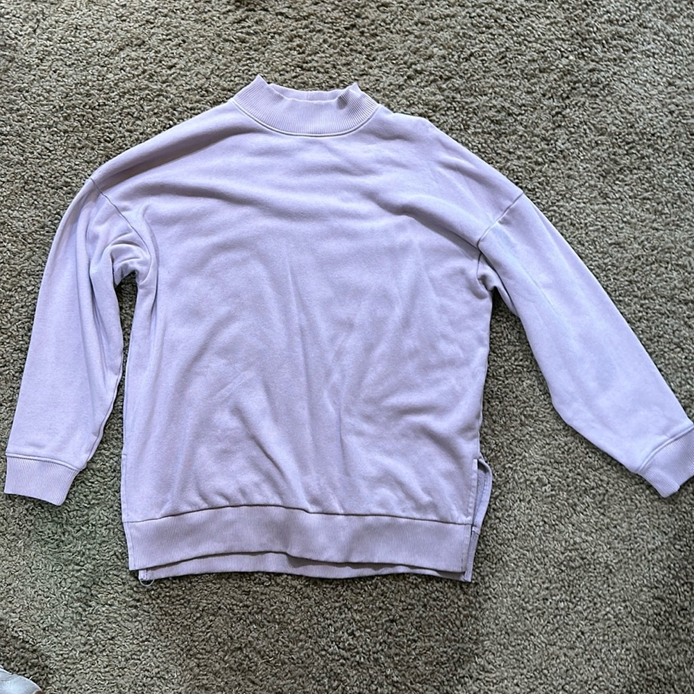 American eagle, light purple, crew neck sweater, great condition